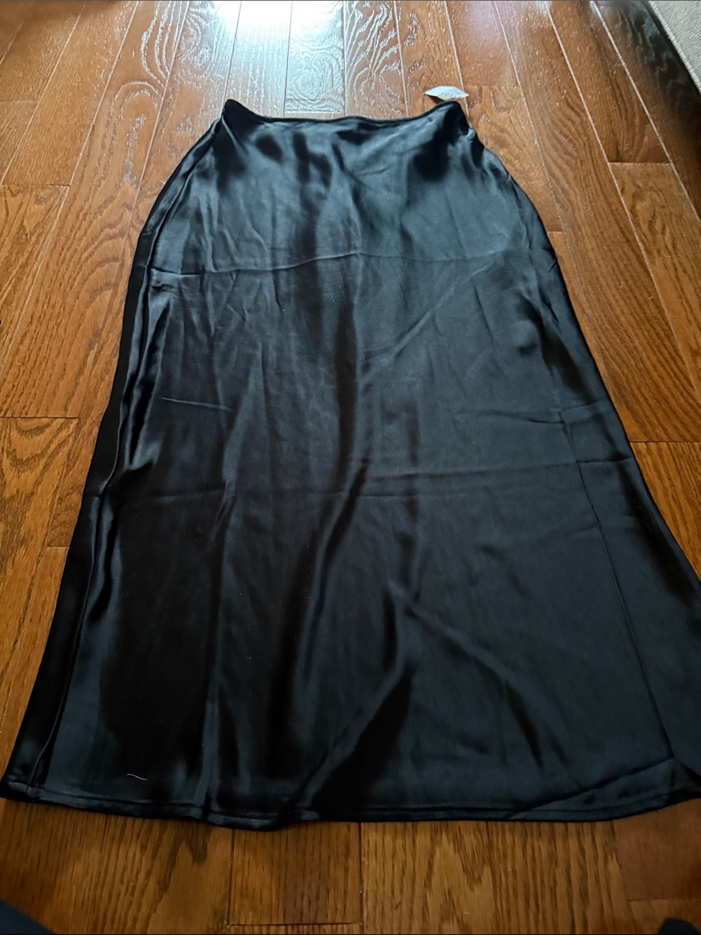 Old Navy black Satin skirt